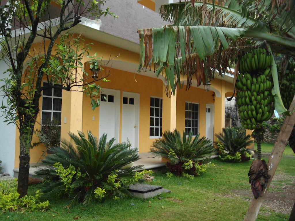 Posada Los Robles Tepoztlan Luaran gambar